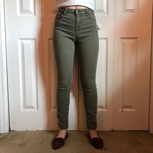 🌟4 for $20 Forever 21 green jeans